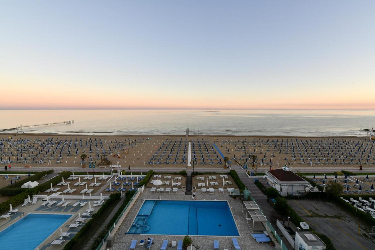 Hotel Beny Lido di Jesolo Kültér fotó